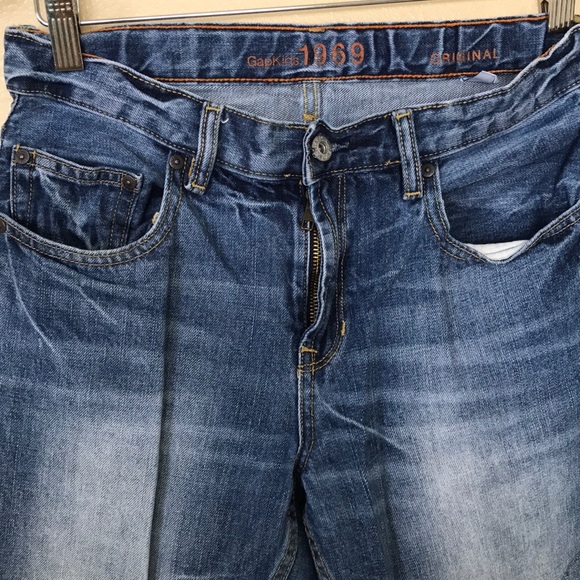 🆕EUC GAP BOYS REGULAR FIT JEANS - Picture 3 of 4